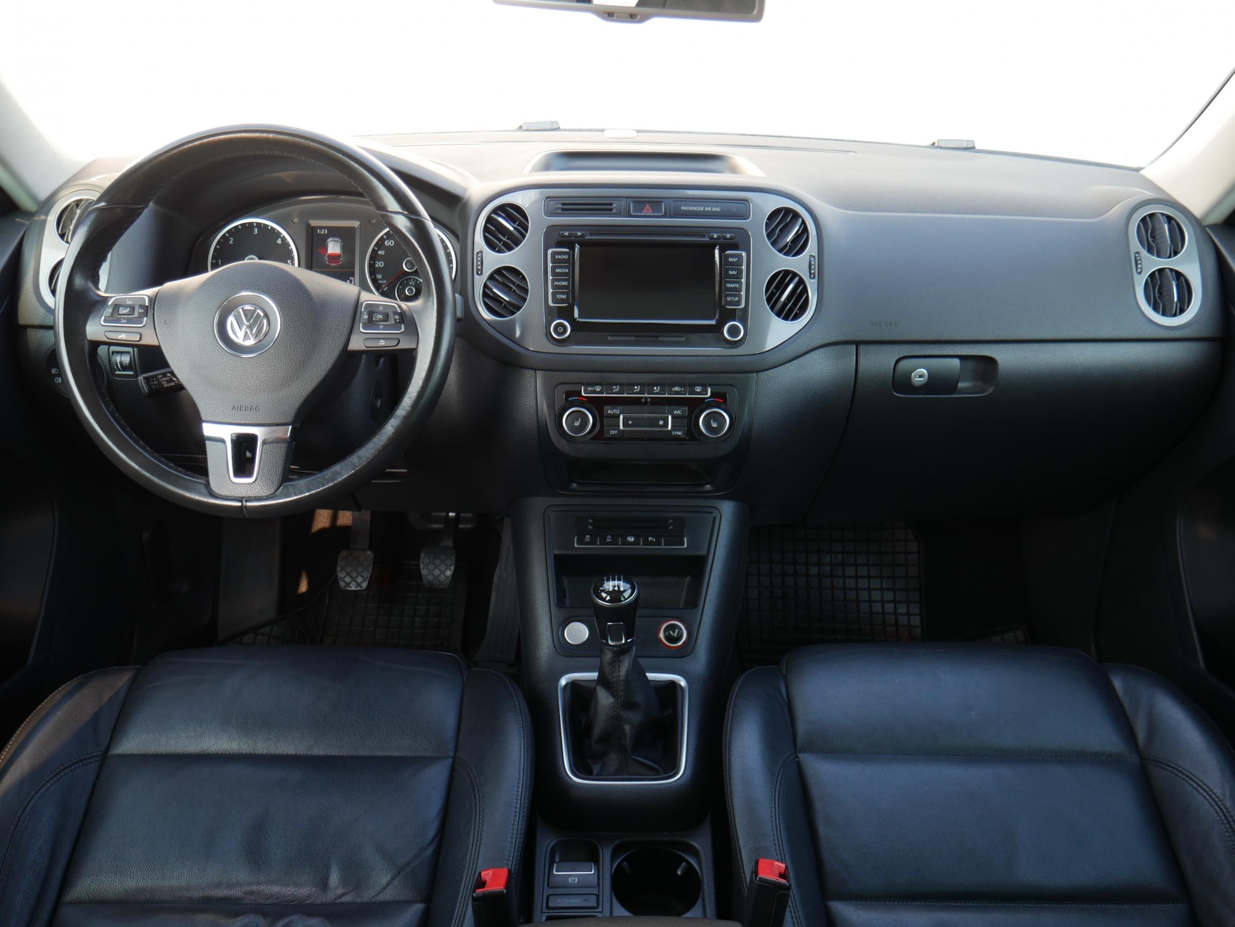 Volkswagen Tiguan, 2014 - pohled č. 8