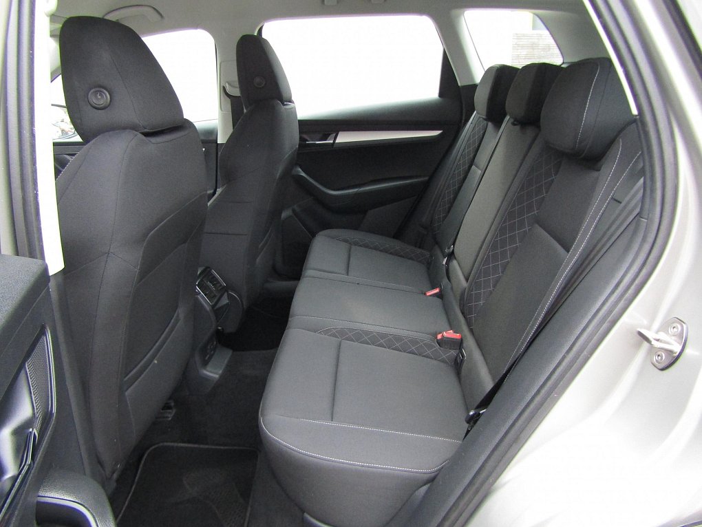 Škoda Karoq 1.0 TSi 