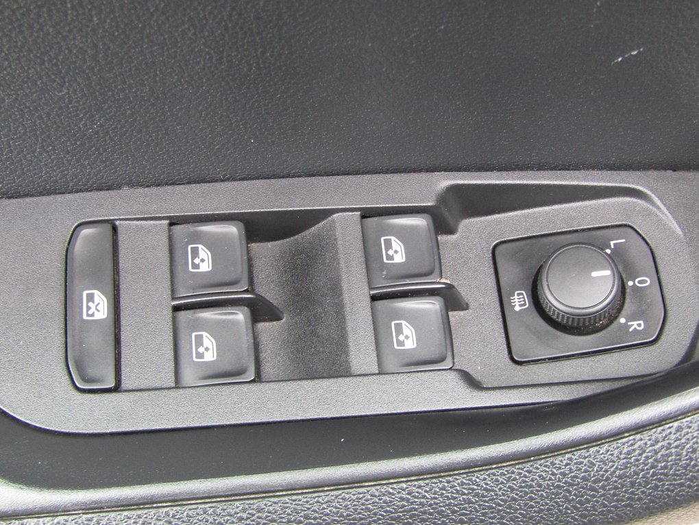 Škoda Karoq 1.0 TSi 