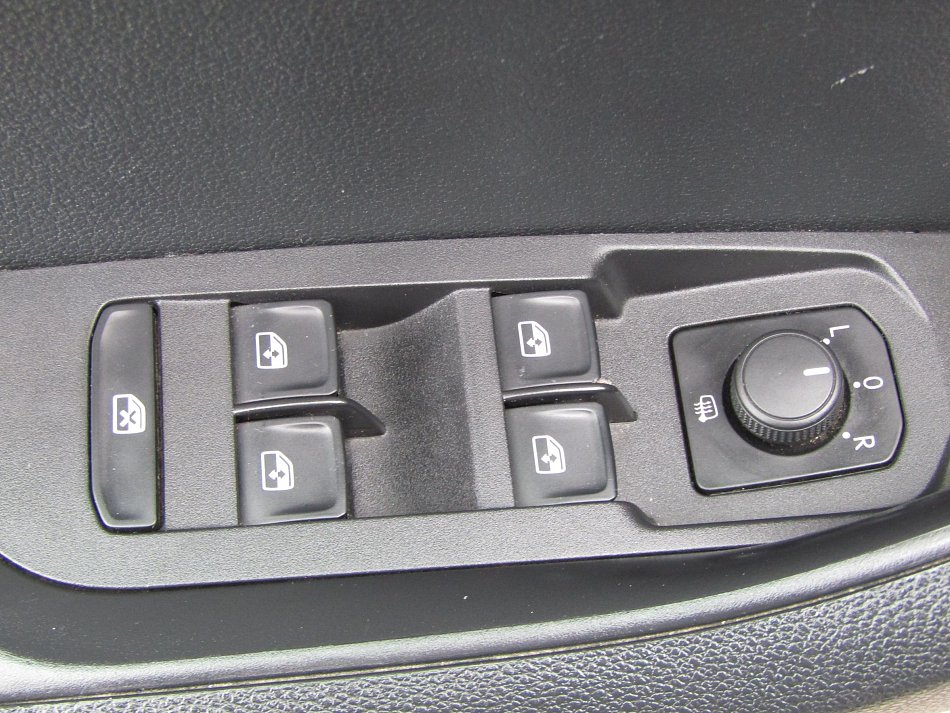 Škoda Karoq 1.0 TSi 