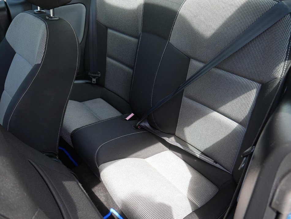 Peugeot 207 1.6i 