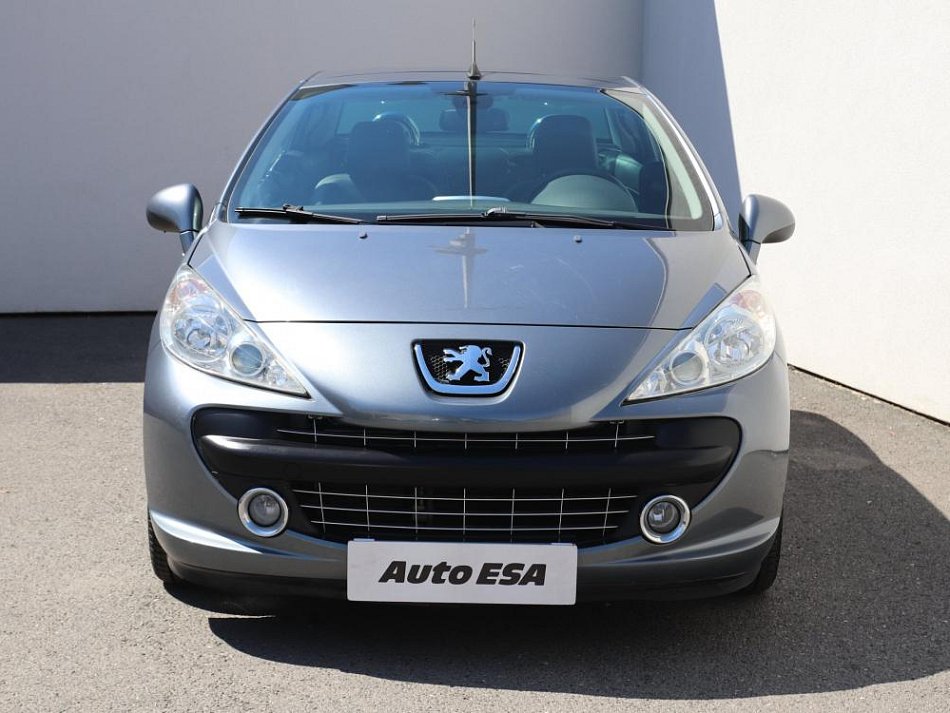 Peugeot 207 1.6i 