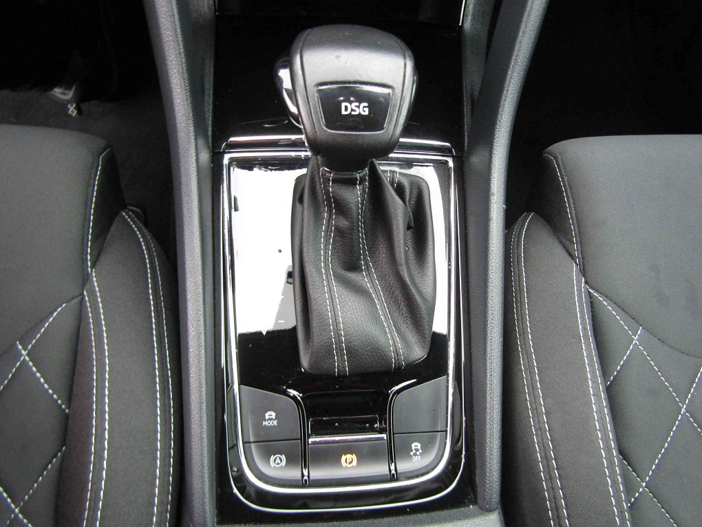 Škoda Karoq 1.5 TSi SportLine