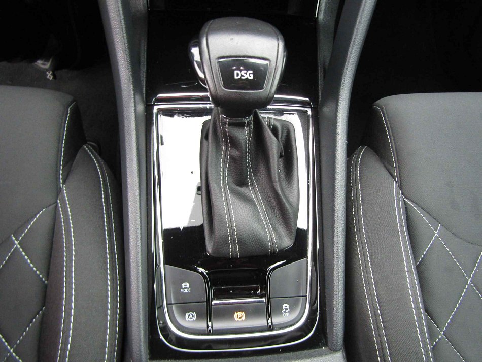Škoda Karoq 1.5 TSi SportLine