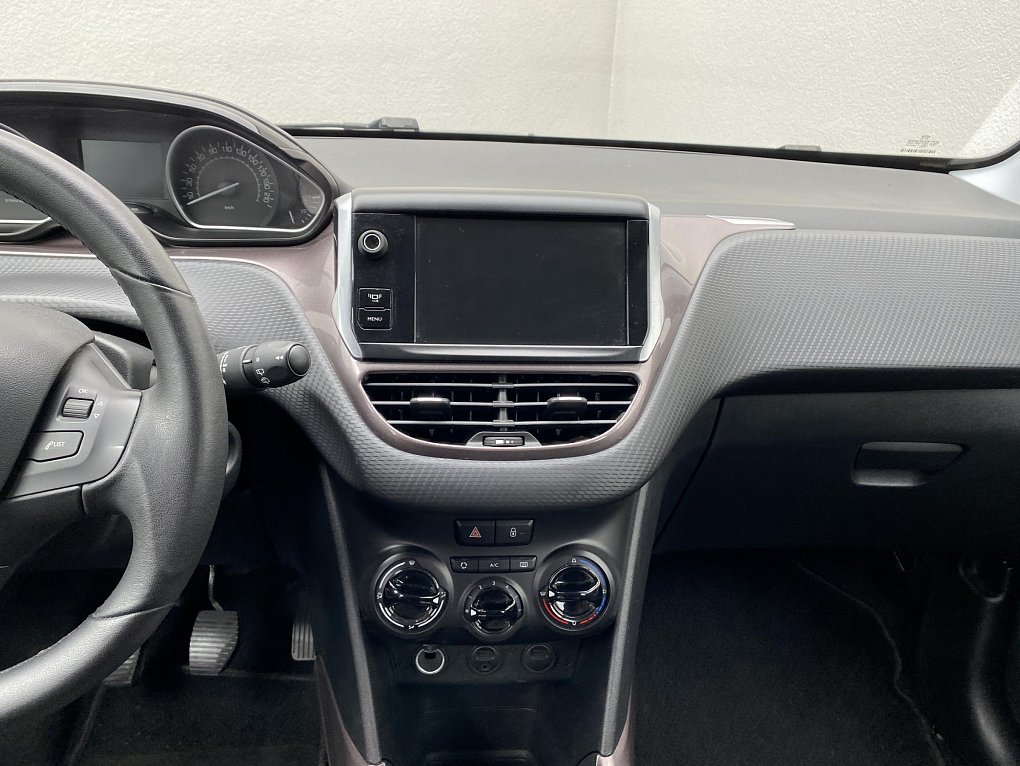 Peugeot 2008 1.6 VTi Active