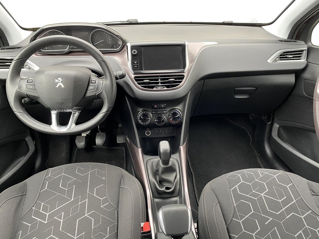 Peugeot 2008 1.6 VTi Active