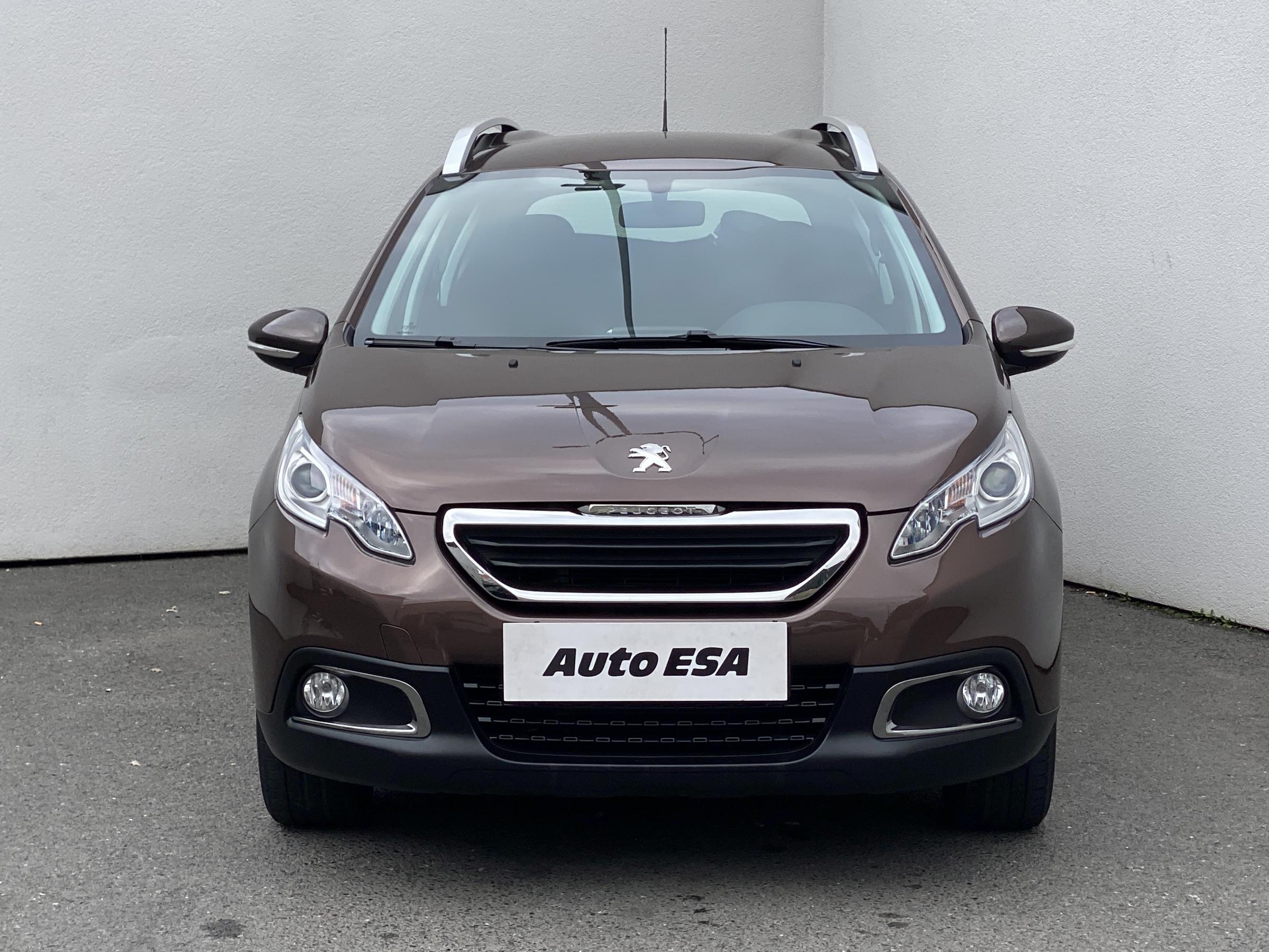 Peugeot 2008, 2013 - pohled č. 2