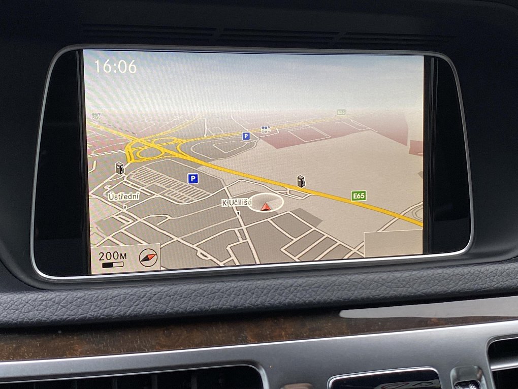 Mercedes-Benz Třída E 2.2CDi  4Mat