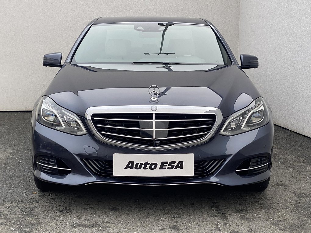 Mercedes-Benz Třída E 2.2CDi  4Mat