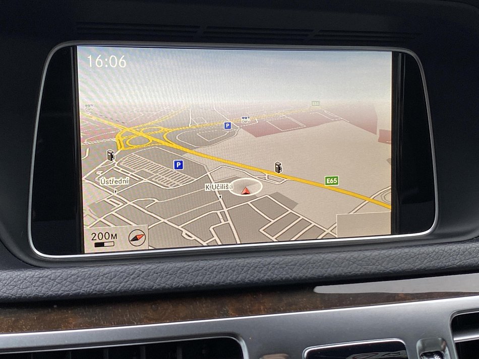 Mercedes-Benz Třída E 2.2CDi  4Mat