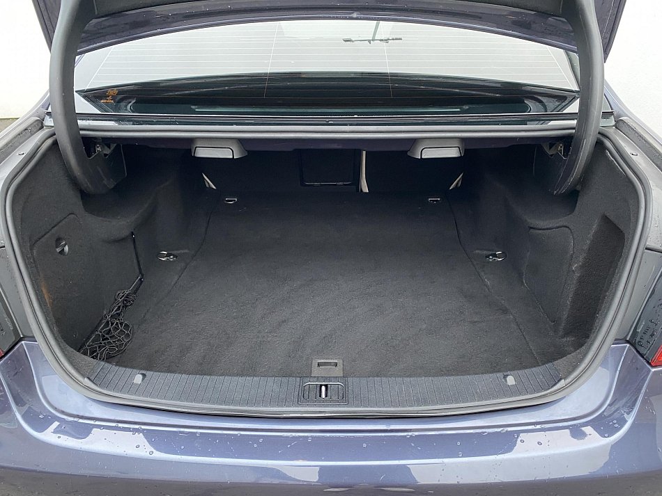 Mercedes-Benz Třída E 2.2CDi  4Mat