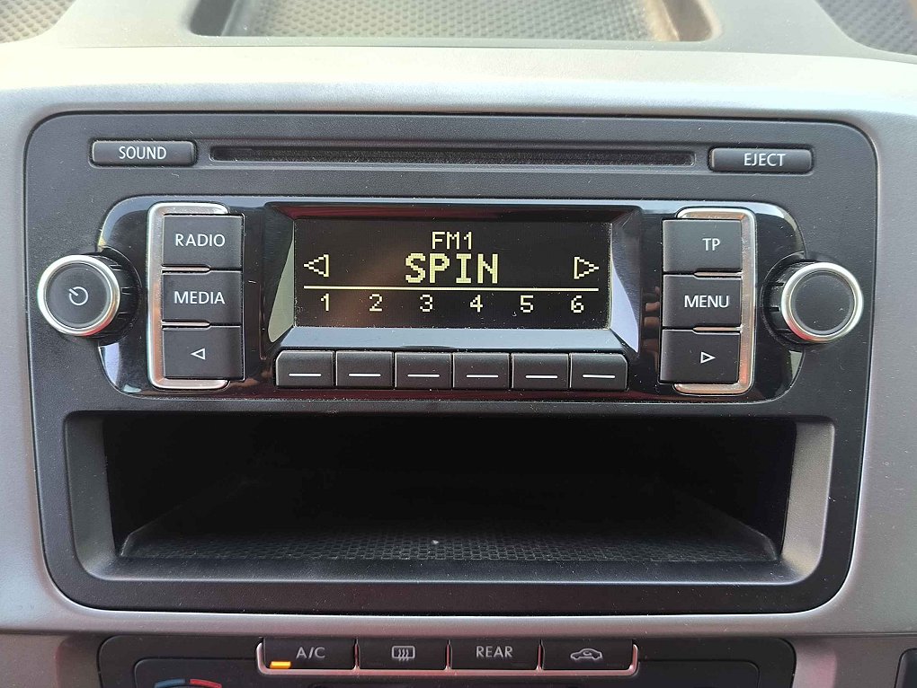 Volkswagen Multivan 2.0TDi 