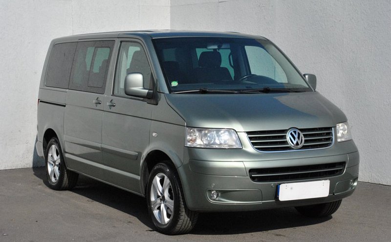 Volkswagen Multivan 2.0TDi 