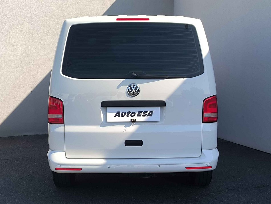 Volkswagen Multivan 2.0TDi 