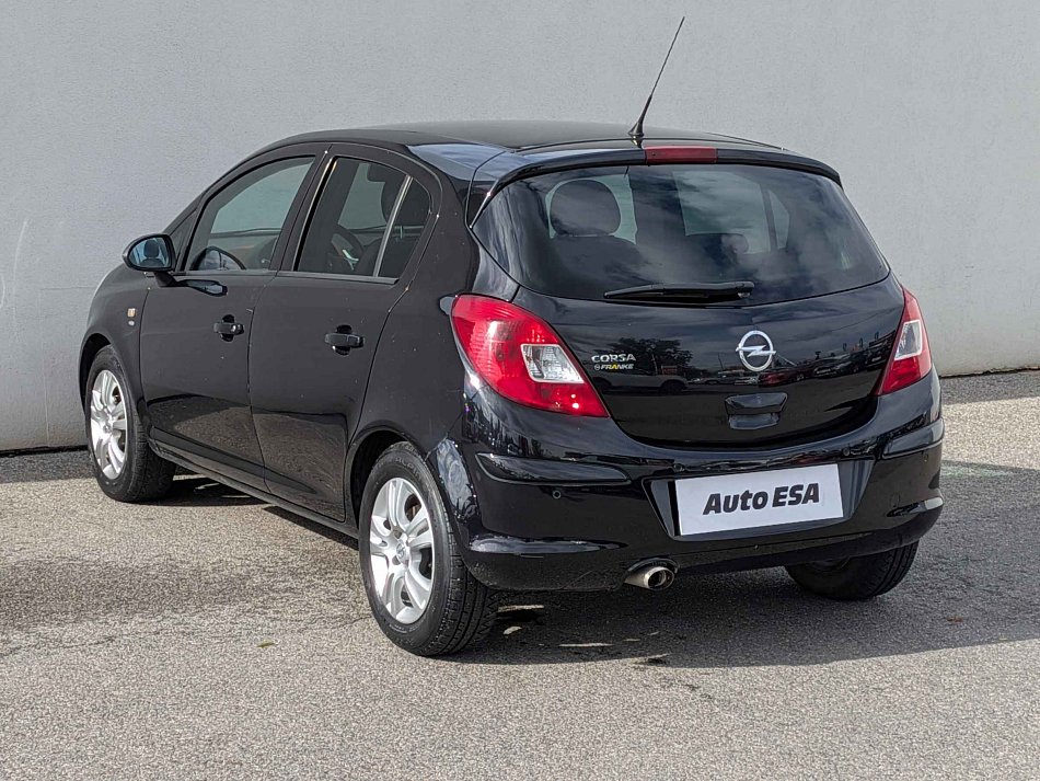 Opel Corsa 1.4i 