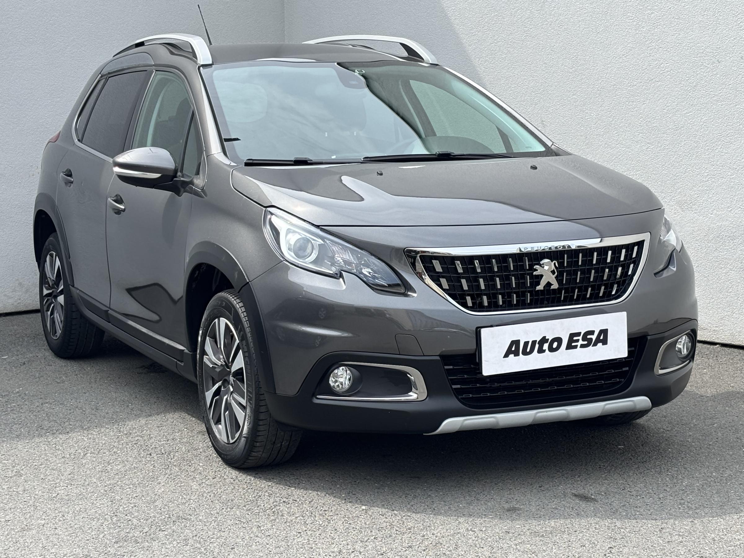 Peugeot 2008, 2019 - celkový pohled