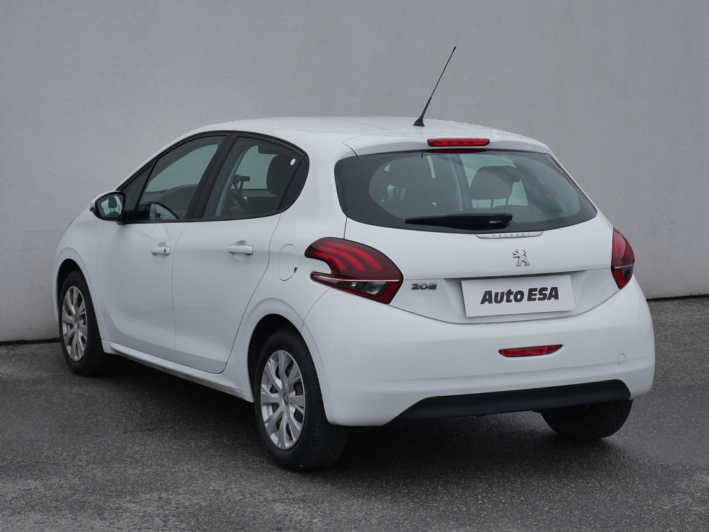 Peugeot 208 1.2 PT 