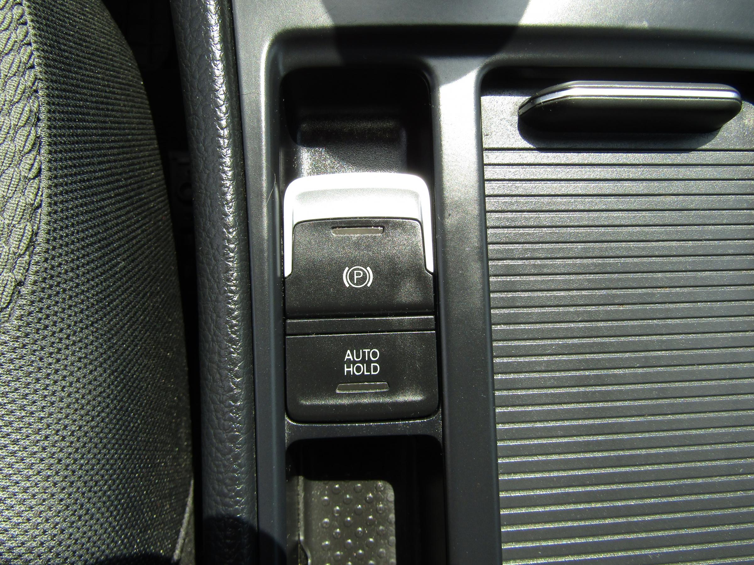 Volkswagen Golf, 2012 - pohled č. 14