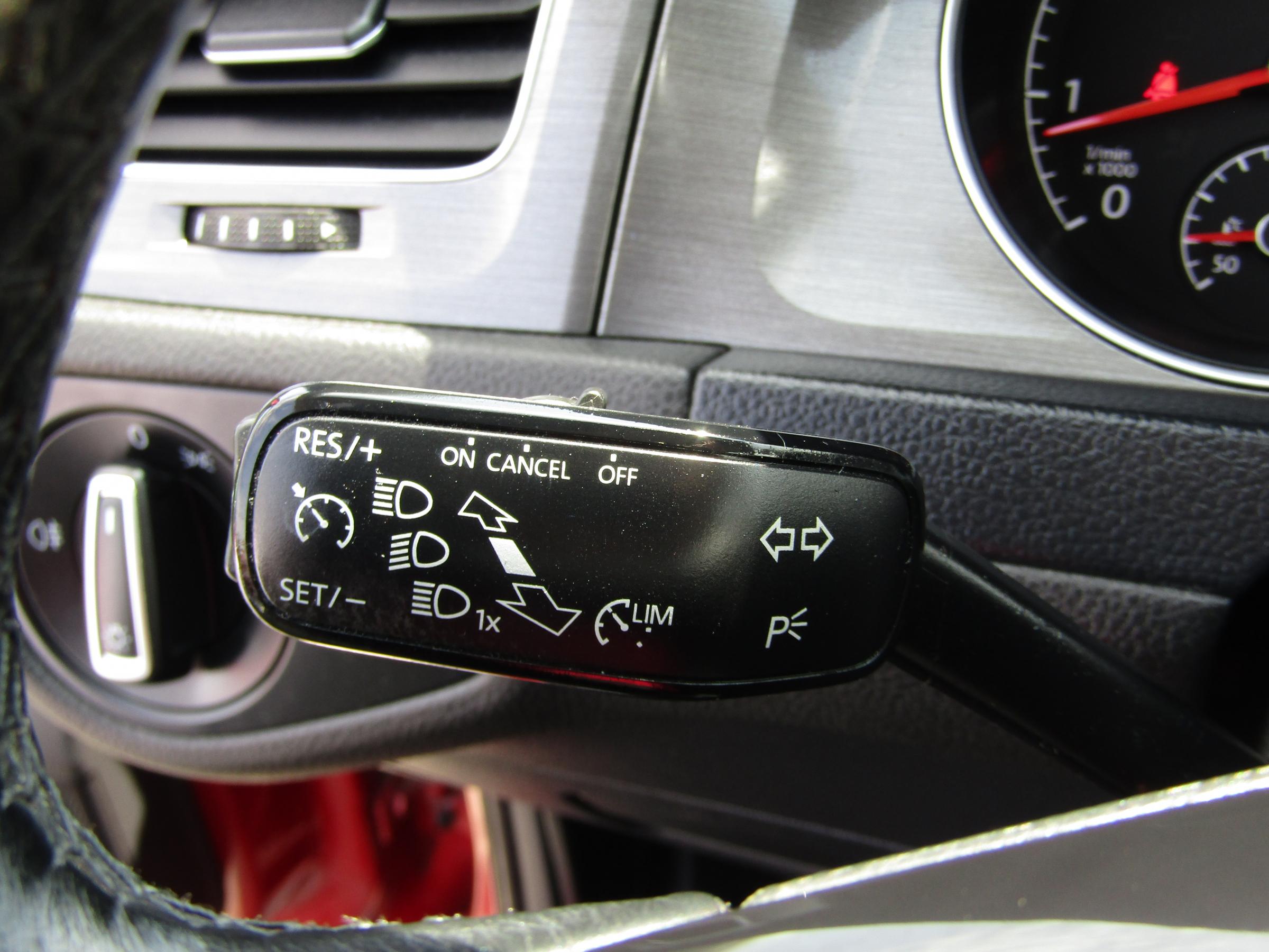 Volkswagen Golf, 2012 - pohled č. 15