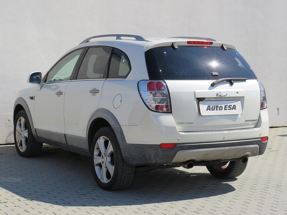 Chevrolet Captiva 2.2 VCDi  4x4, 7míst