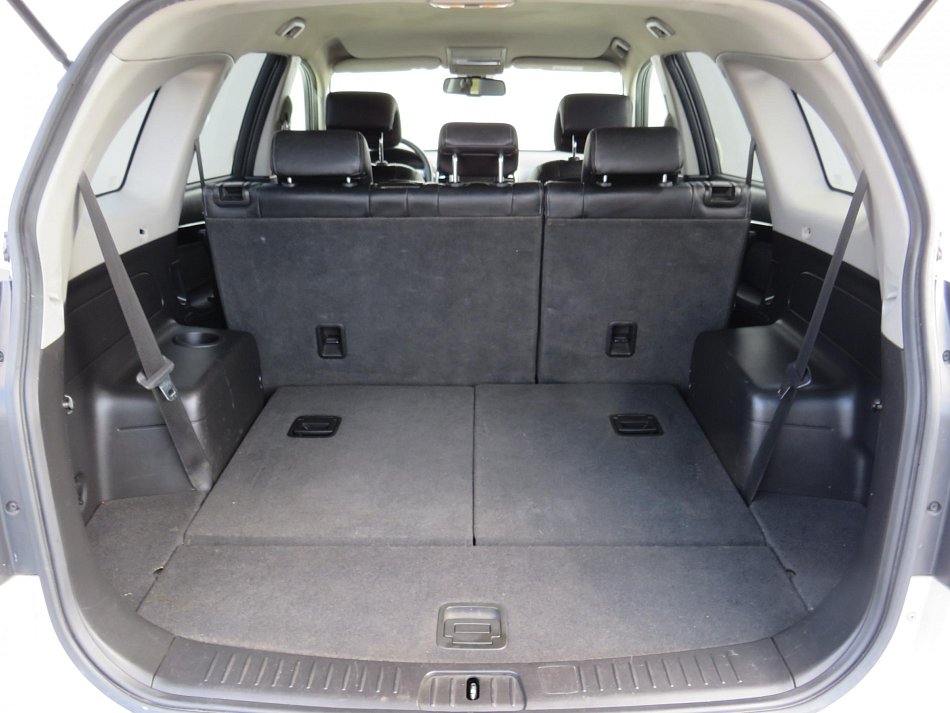 Chevrolet Captiva 2.2 VCDi  4x4, 7míst