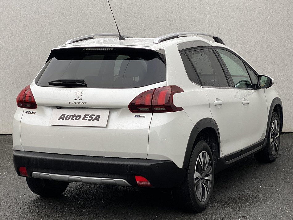 Peugeot 2008 1.2PT Allure