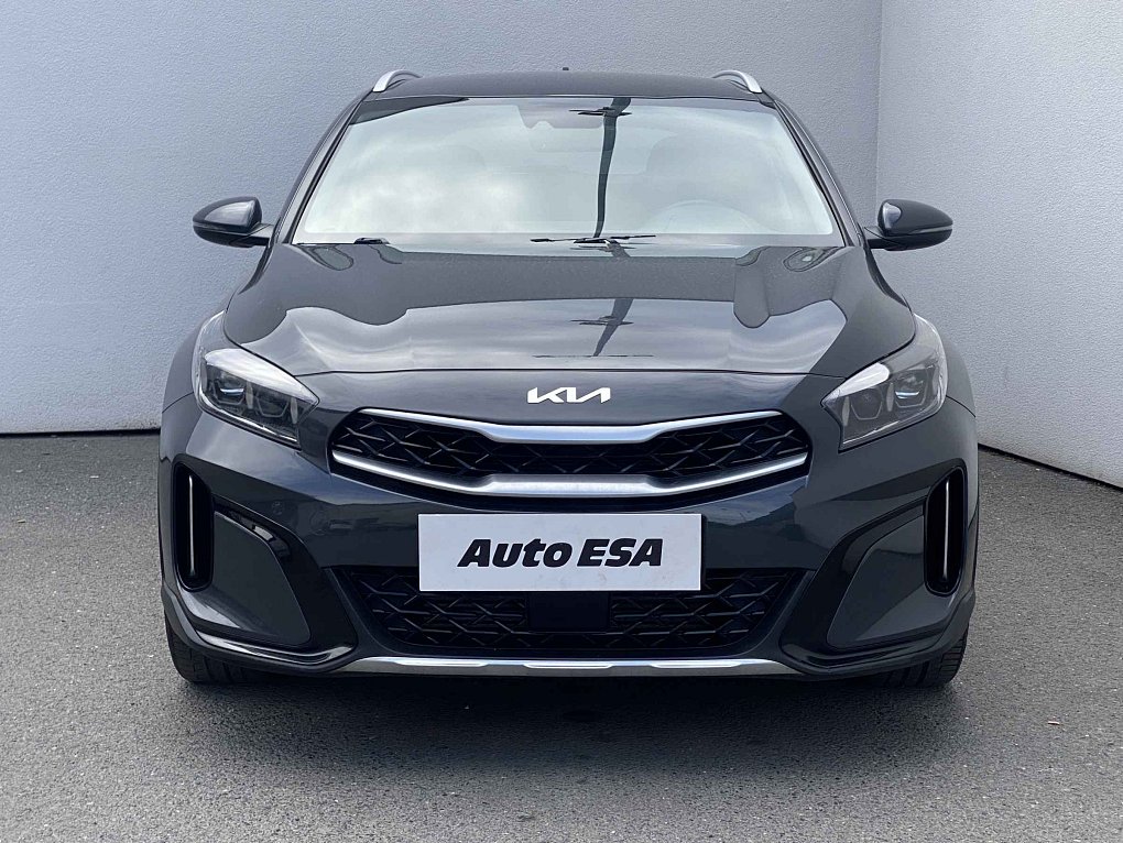 Kia XCeed 1.5 T-GDi TOP