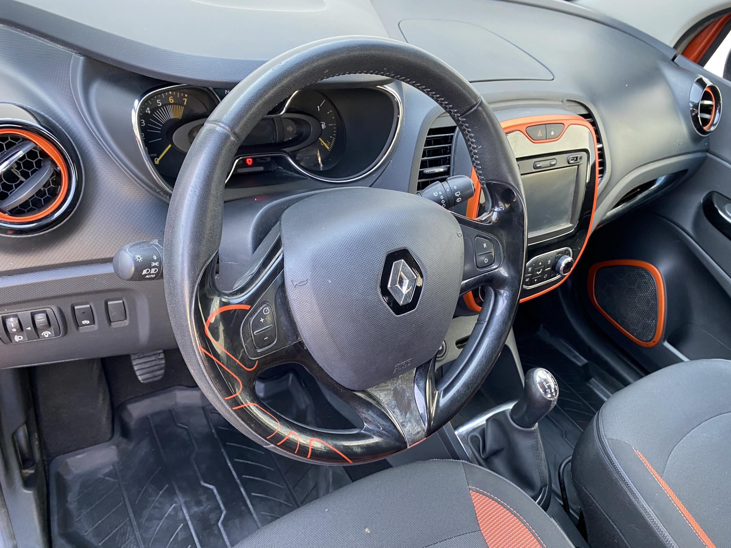 Renault Captur, 2015 - pohled č. 13