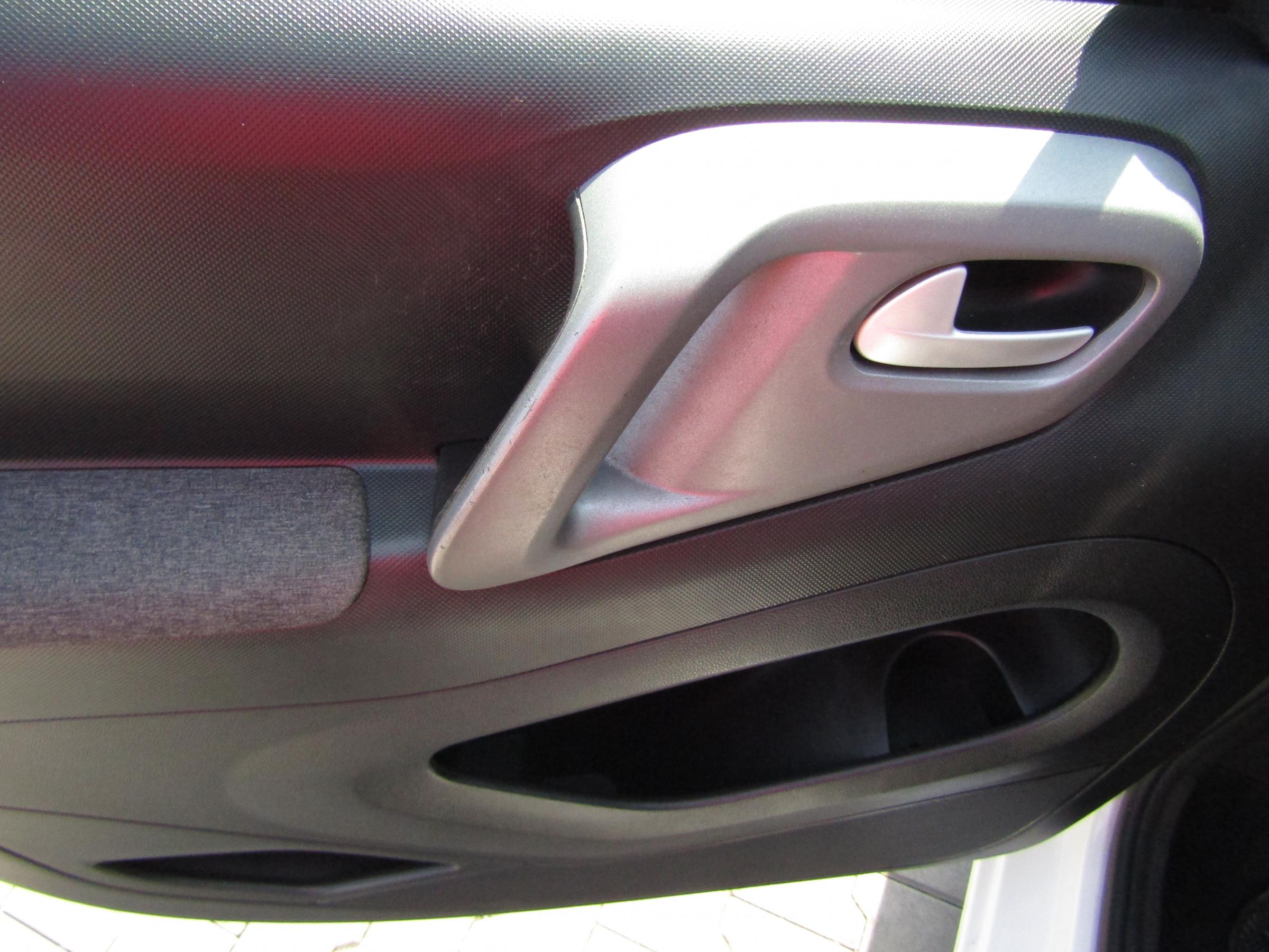 Citroën Berlingo, 2016 - pohled č. 11