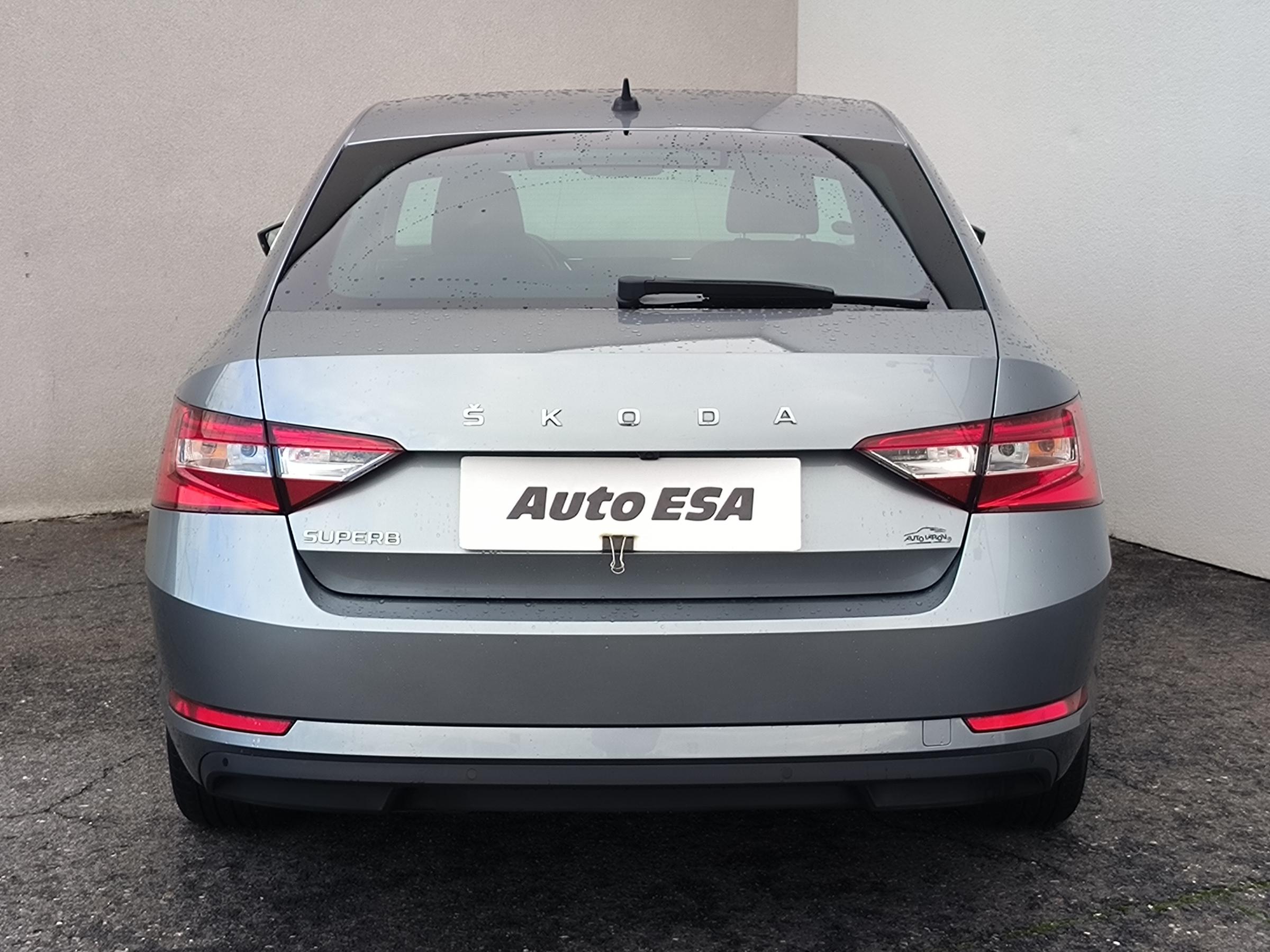 Škoda Superb III, 2021 - pohled č. 5