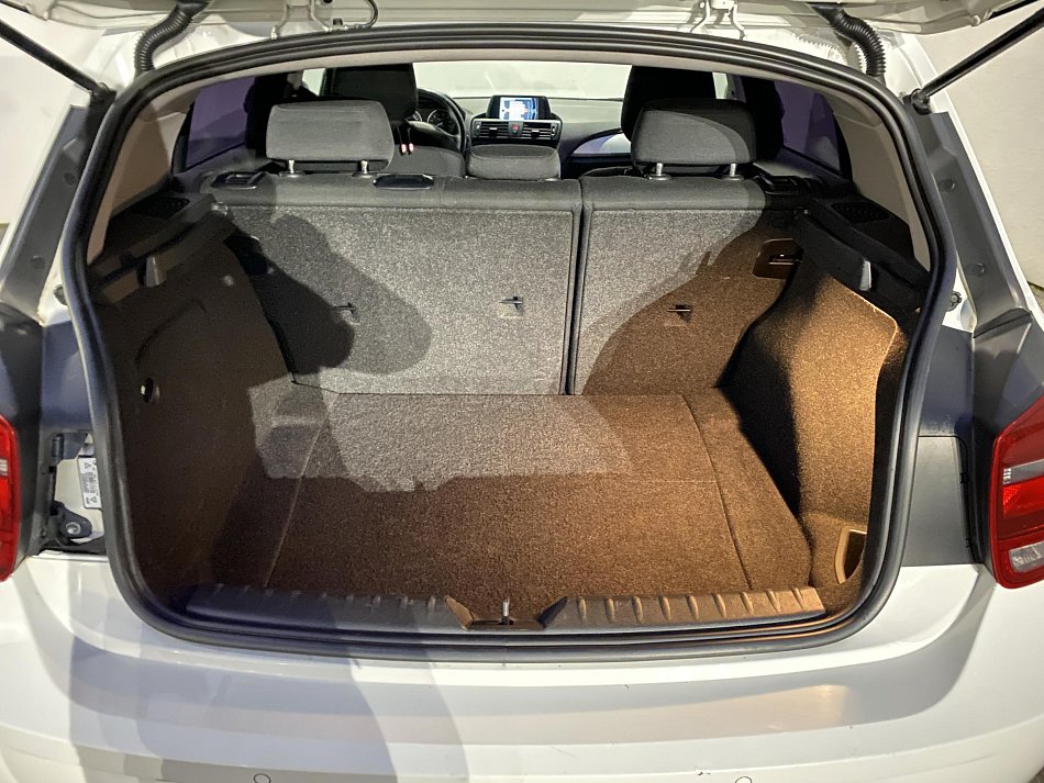 BMW Řada 1 1.6i  116i