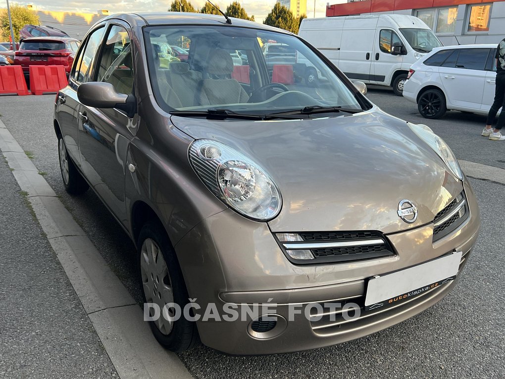 Nissan Micra 1.2i 