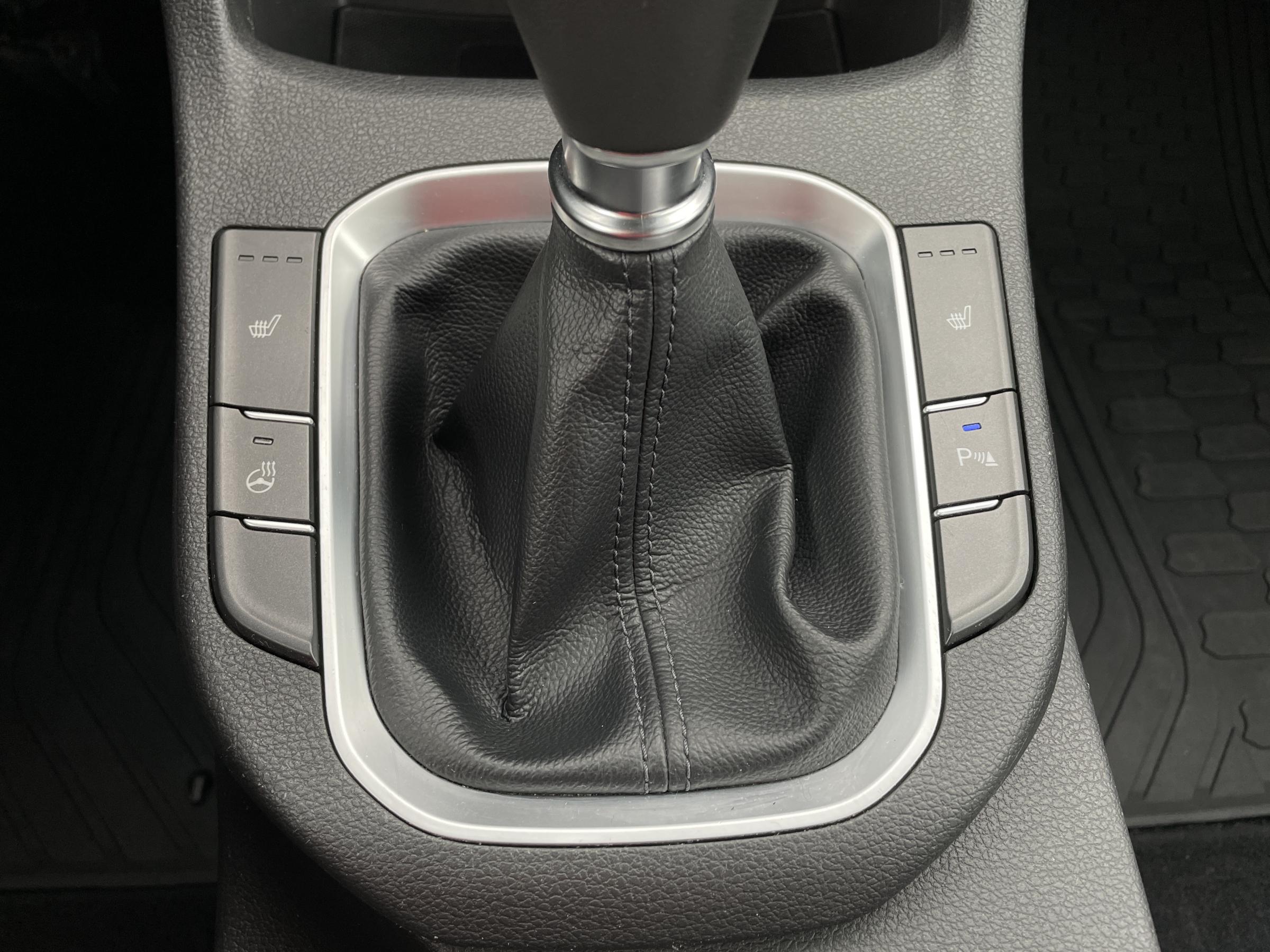 Hyundai i30, 2022 - pohled č. 14