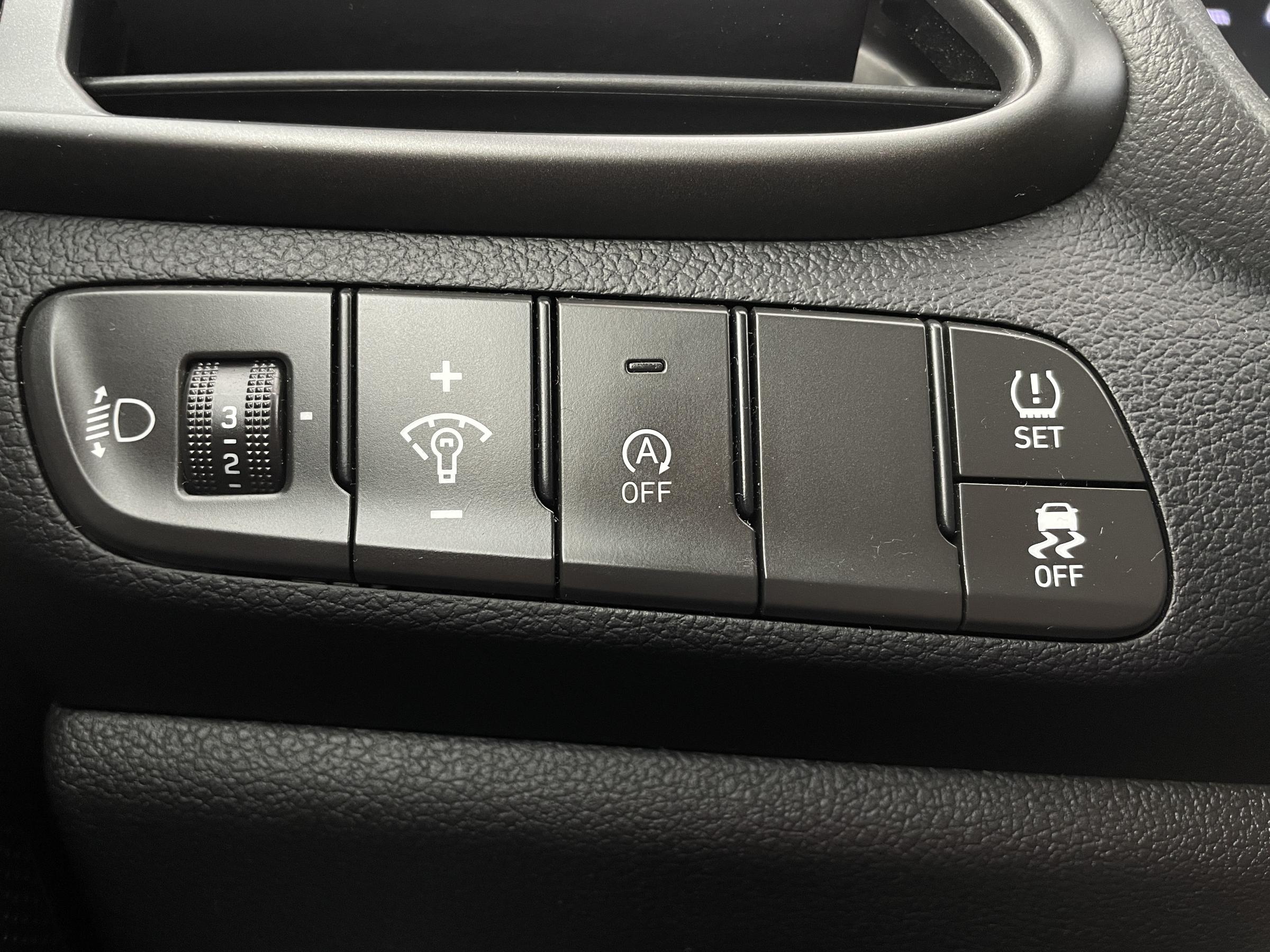 Hyundai i30, 2022 - pohled č. 15