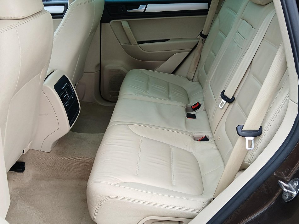 Volkswagen Touareg 3.0 TDi  4x4