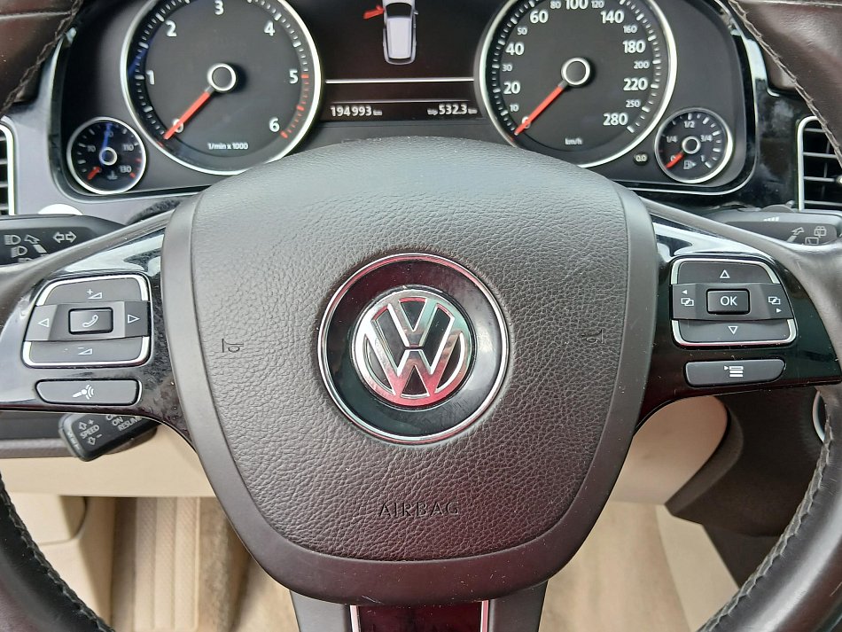 Volkswagen Touareg 3.0 TDi  4x4