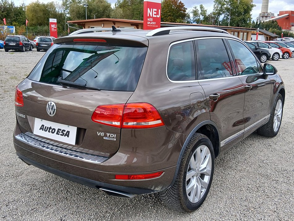 Volkswagen Touareg 3.0 TDi  4x4