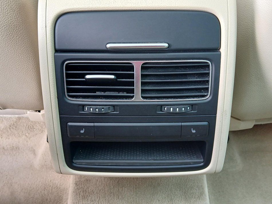 Volkswagen Touareg 3.0 TDi  4x4