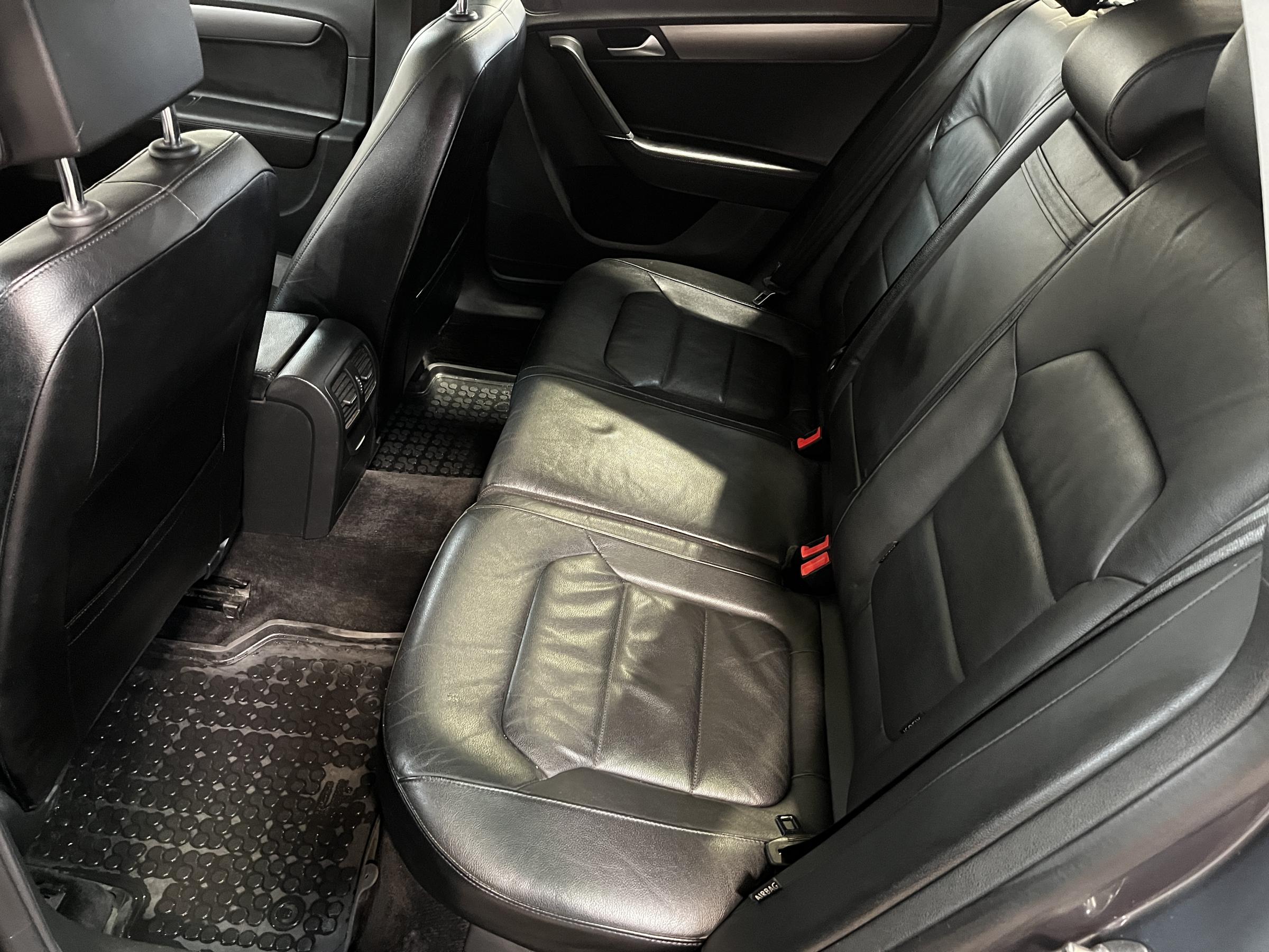 Volkswagen Passat, 2014 - pohled č. 10