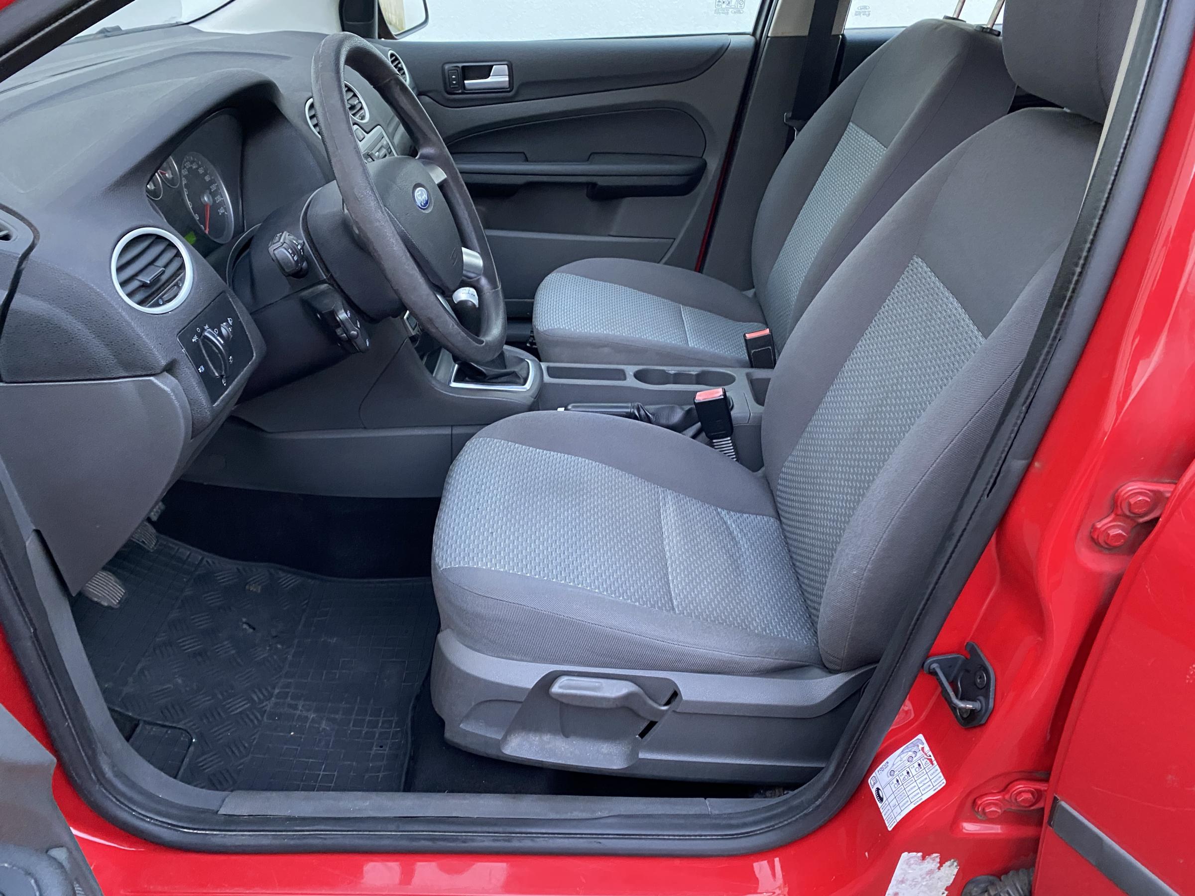 Ford Focus, 2007 - pohled č. 9