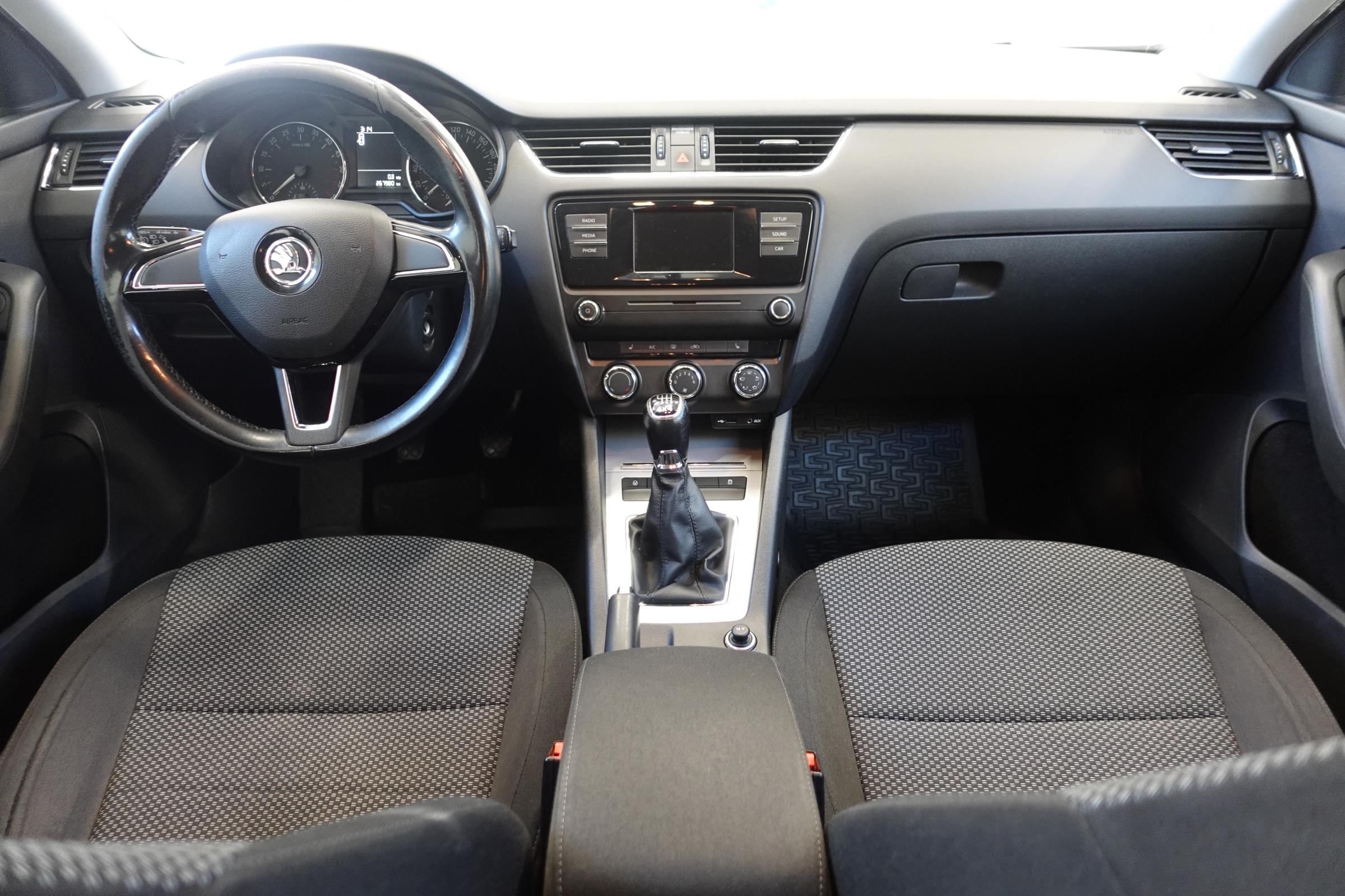 Škoda Octavia III, 2017 - pohled č. 8