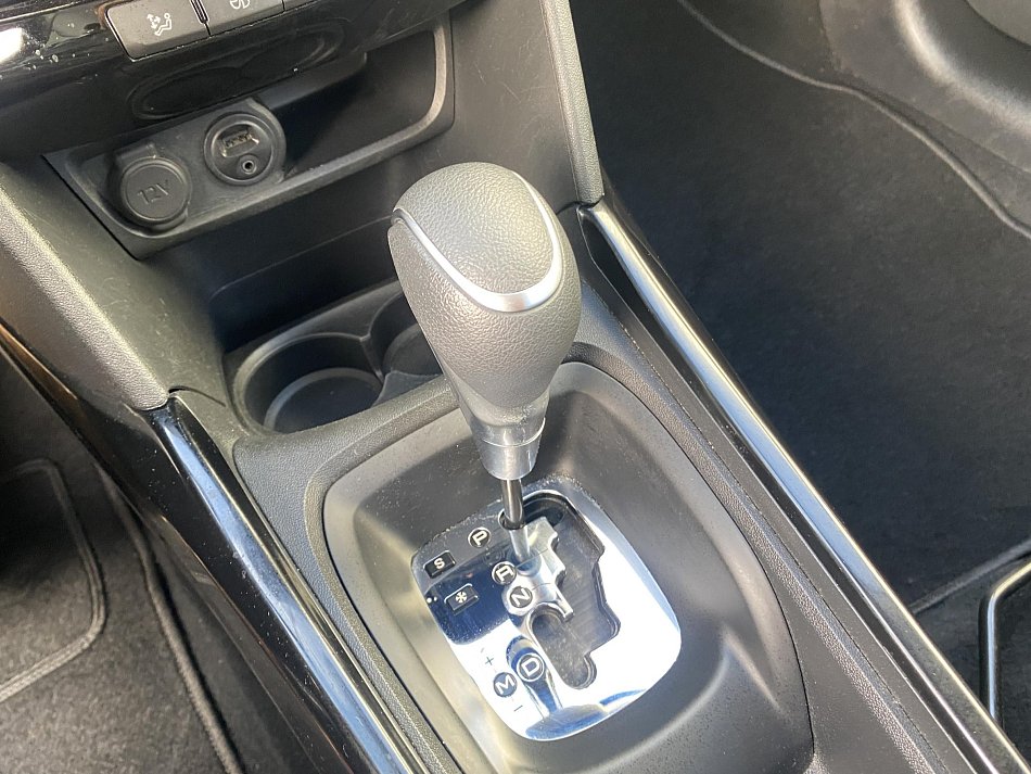 Peugeot 2008 1.2PT Allure