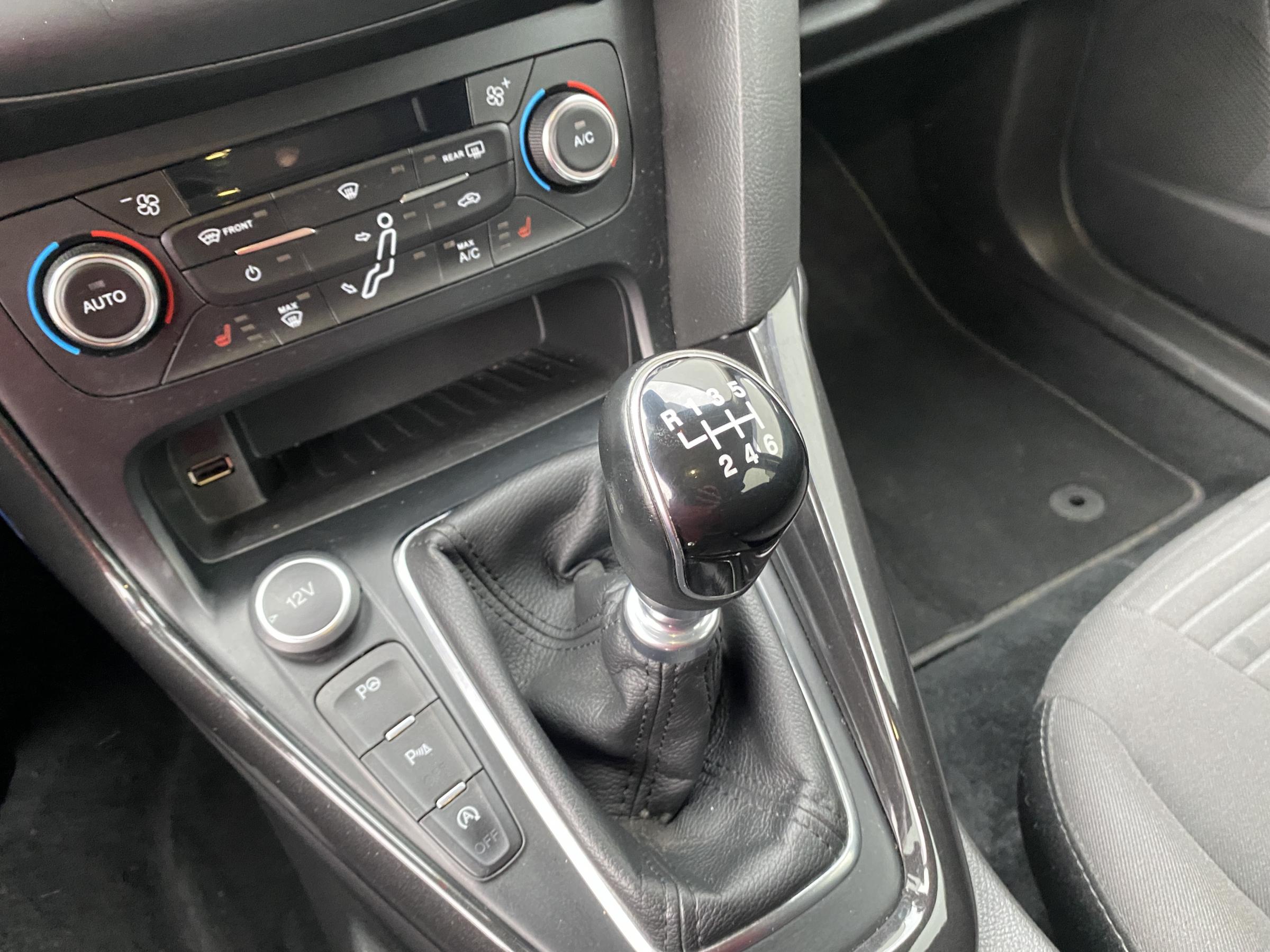 Ford Focus, 2017 - pohled č. 16