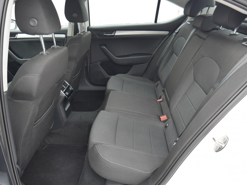 Škoda Superb III 2.0 TDi Ambition