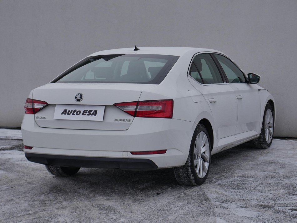 Škoda Superb III 2.0 TDi Ambition