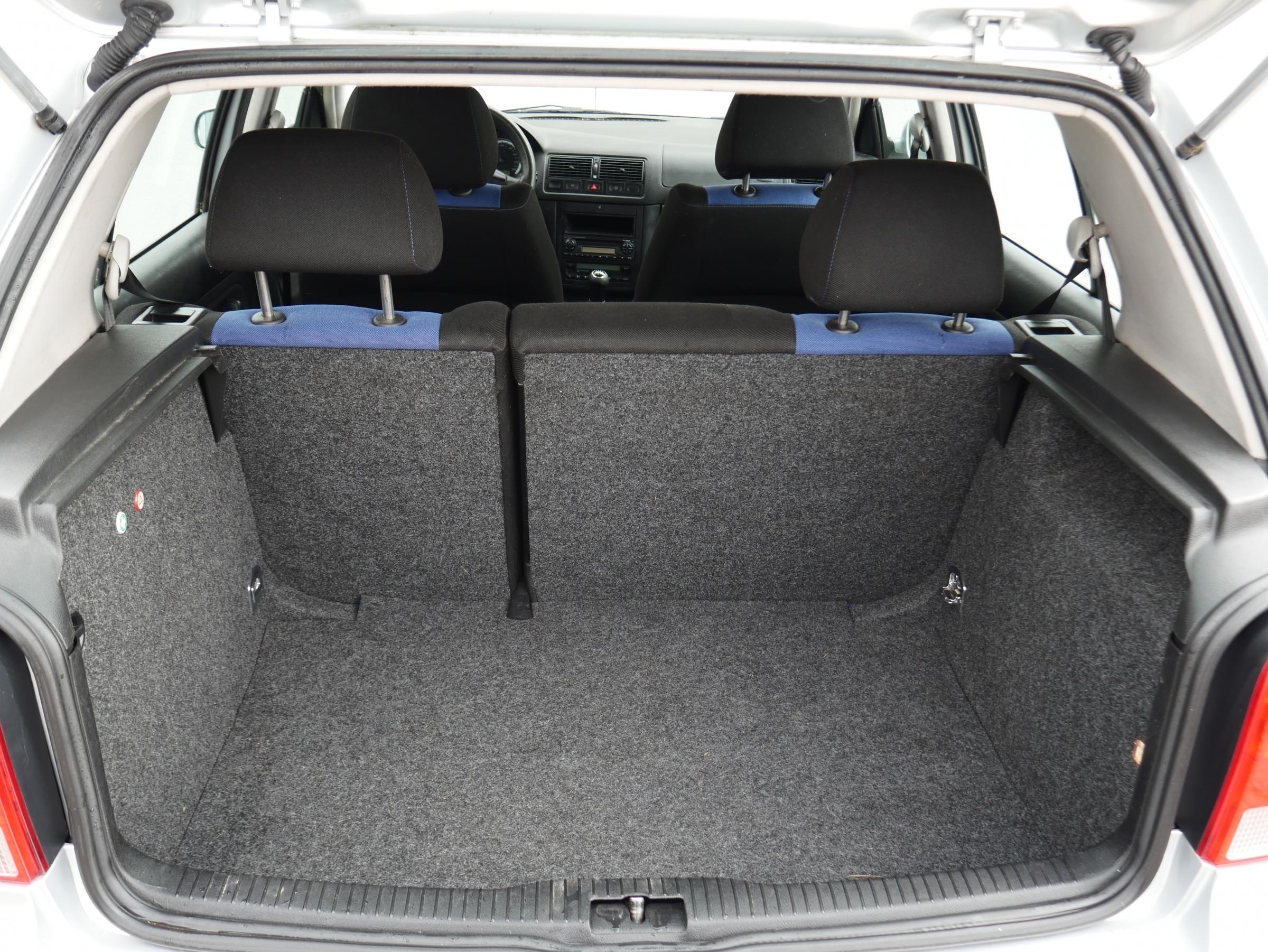 Volkswagen Golf, 2002 - pohled č. 7