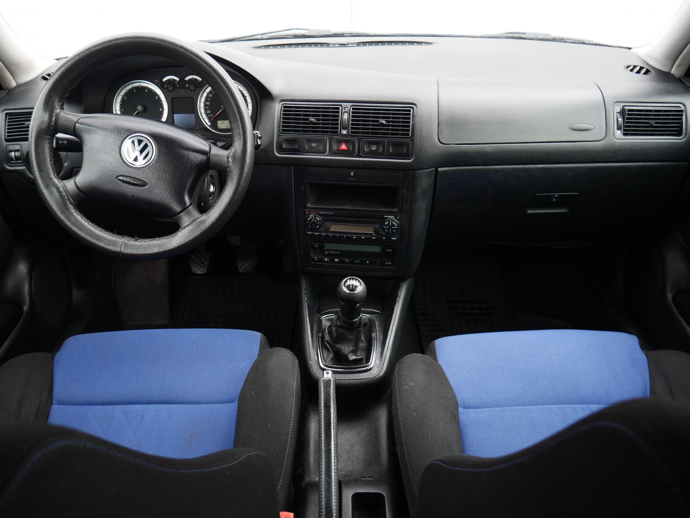 Volkswagen Golf, 2002 - pohled č. 8