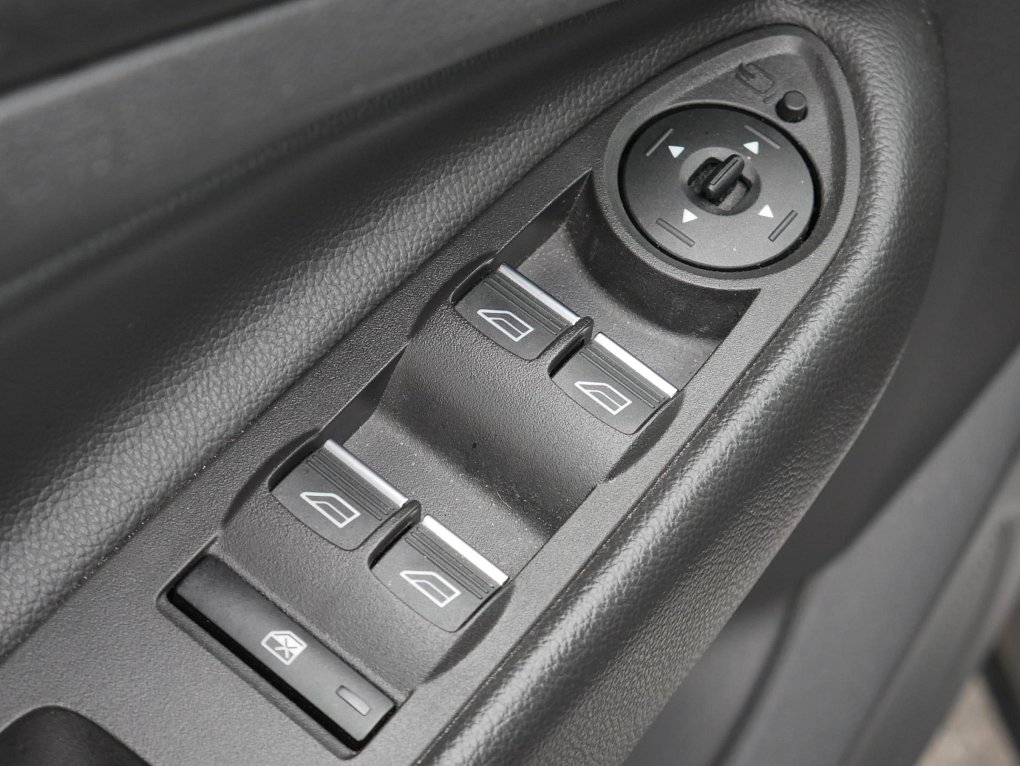 Ford Kuga 1.5 EB Titanium