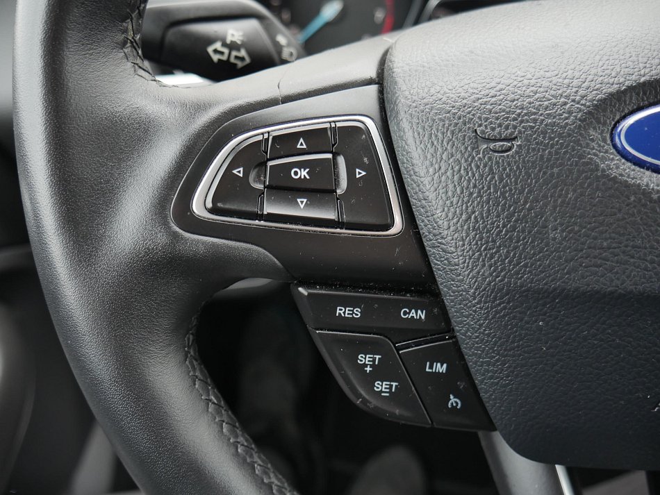 Ford Kuga 1.5 EB Titanium