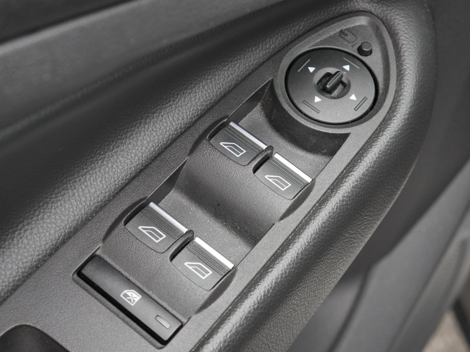 Ford Kuga 1.5 EB Titanium